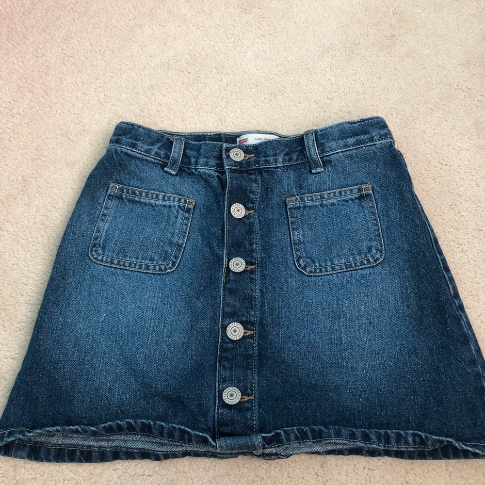 Levi’s Button Up Denim Skirt
